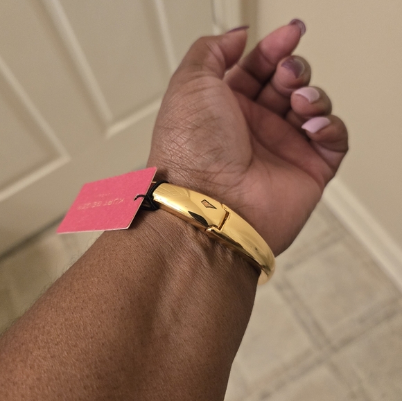 NEW Kurt Geiger Eagle Bangle bracelet - Picture 4 of 6